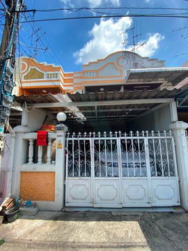 ขายทาวน์เฮาส์ โครงการ หมู่บ้านไพโรจน์ บางนา 2 ชั้น 2 ห้องนอน 2 ห้องน้ำ