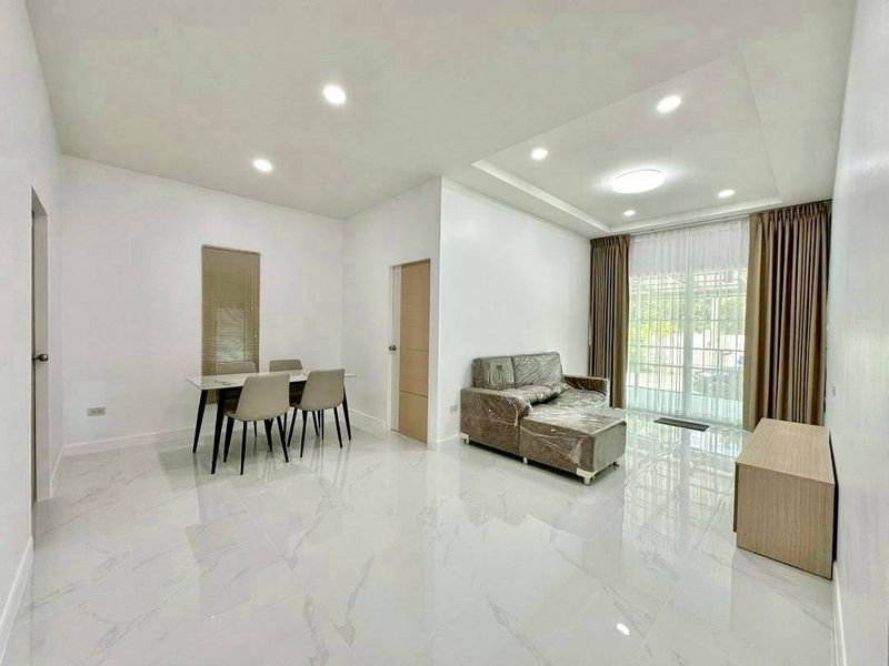 picture Newly built detached house for sale, Sak Kho intersection, Sriracha, Chonburi. Ready to move in. - 3/14