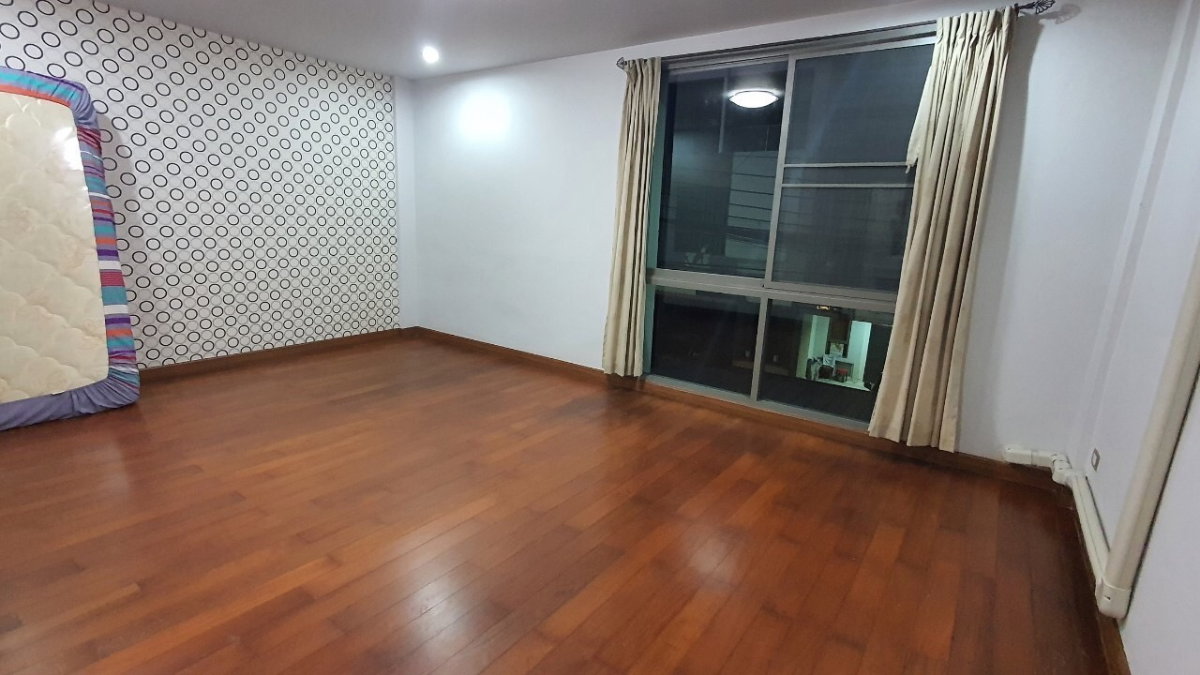 รูป ให้เช่า ทาวน์โฮม 3 ชั้น ทำเลดี ตรงข้ามเซ็นทรัลแจ้งวัฒนะ - รูปที่ 10/12