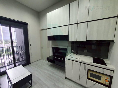 🎊 For Rent The Line Sukhumvit 101 1 Bedroom Floor 12A near BTS Punnawithi.
