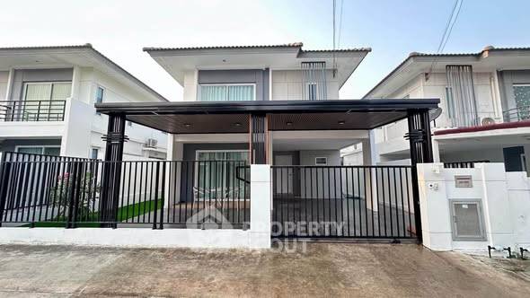 รูป คอนโด 3 ห้องนอน ขนาด 150 ตร.ม. Wyndham Jomtien Pattaya (ID 3155877) - รูปที่ 2/17