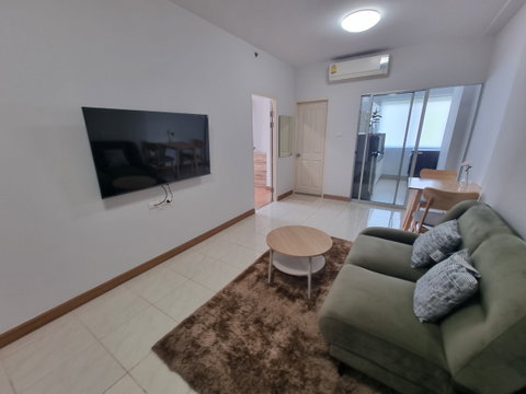For rent, 2 bedrooms, 59 sq m, special price 16,000, ready to move in, washing machine. 