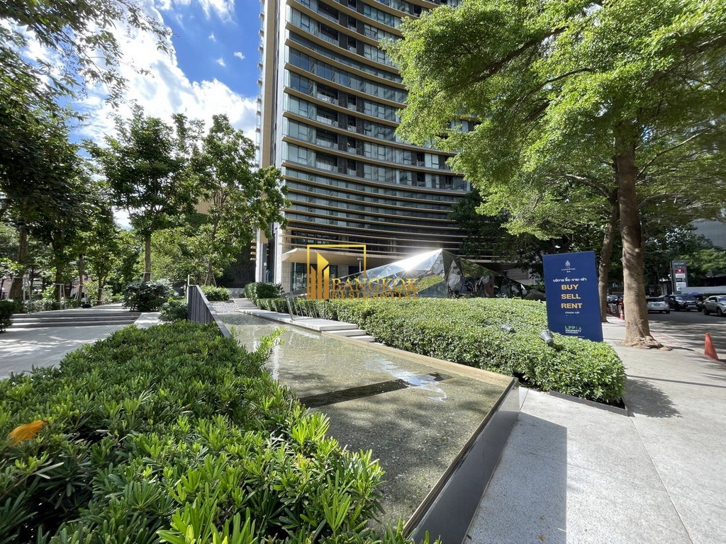 รูป The Lumpini 24 | Charming 2 Bedroom Condo in Sukhumvit 24 - BR11055CD - รูปที่ 24/24
