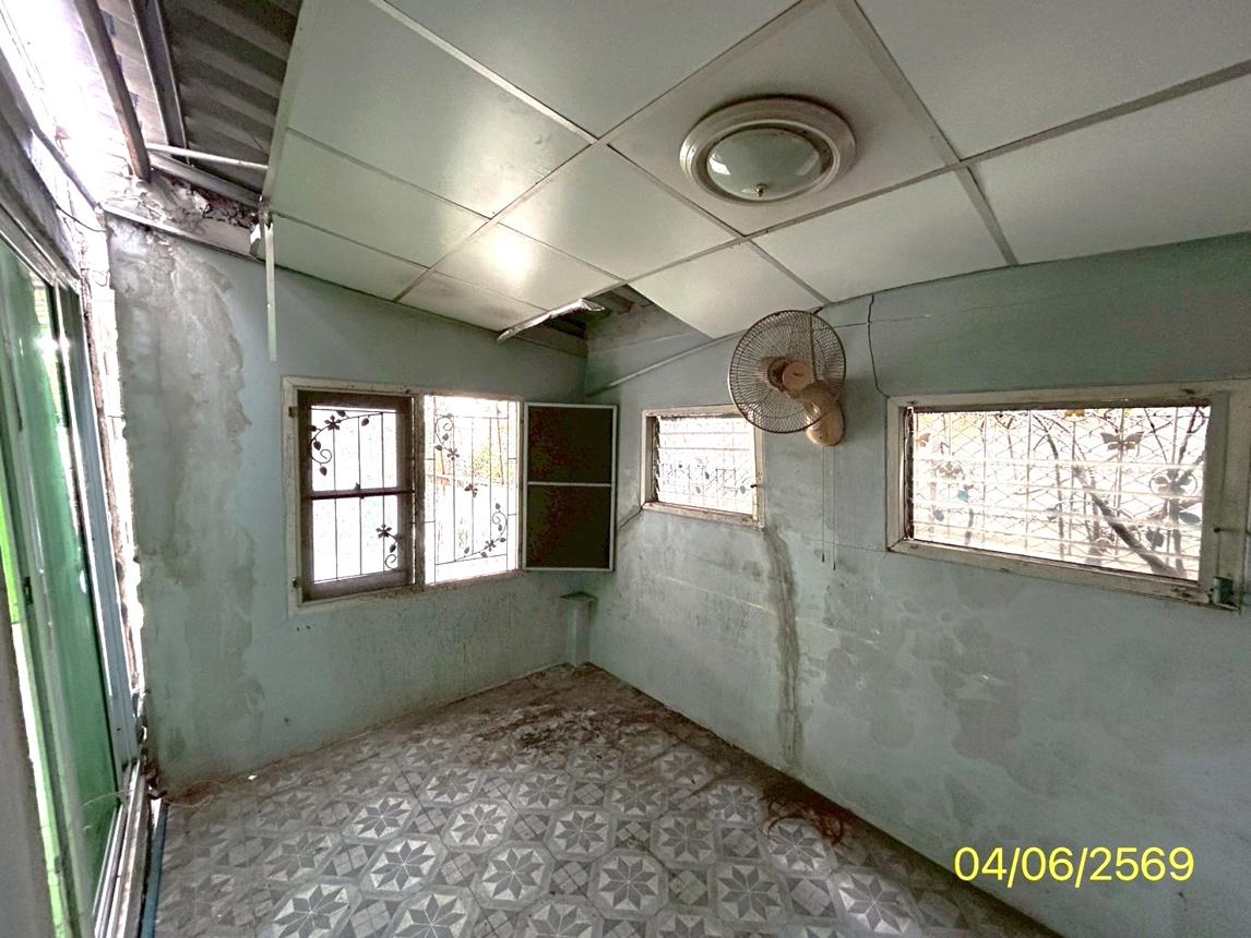 picture TOWN HOUSE 30.8 Sq.w. Thanyaburi Pathumthani for 2.4M - 31/38