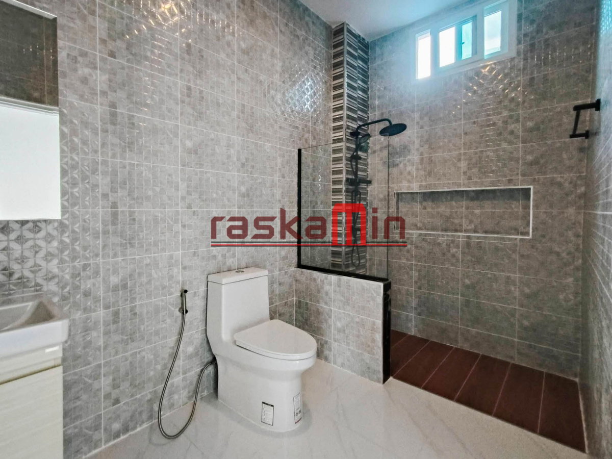 รูป หมู่บ้านพัทยากรีนวิลล์ – บ้านพูลวิลล่า 4 ห้องนอน ขาย 9.9 ล้านบาท - รูปที่ 13/15