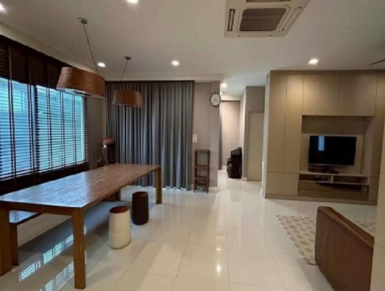 รูป ให้เช่าบ้านเดี่ยว 2 ชั้น หมู่บ้าน มัณฑนา อ่อนนุช-วงแหวน 3 เฟอร์นิเจอร์ครบ Fully Furnished แอร์ 4 เครื่อง / อยู่อาศัยเท่านั้น ไม่สัตว์เลี้ยง - รูปที่ 5/13