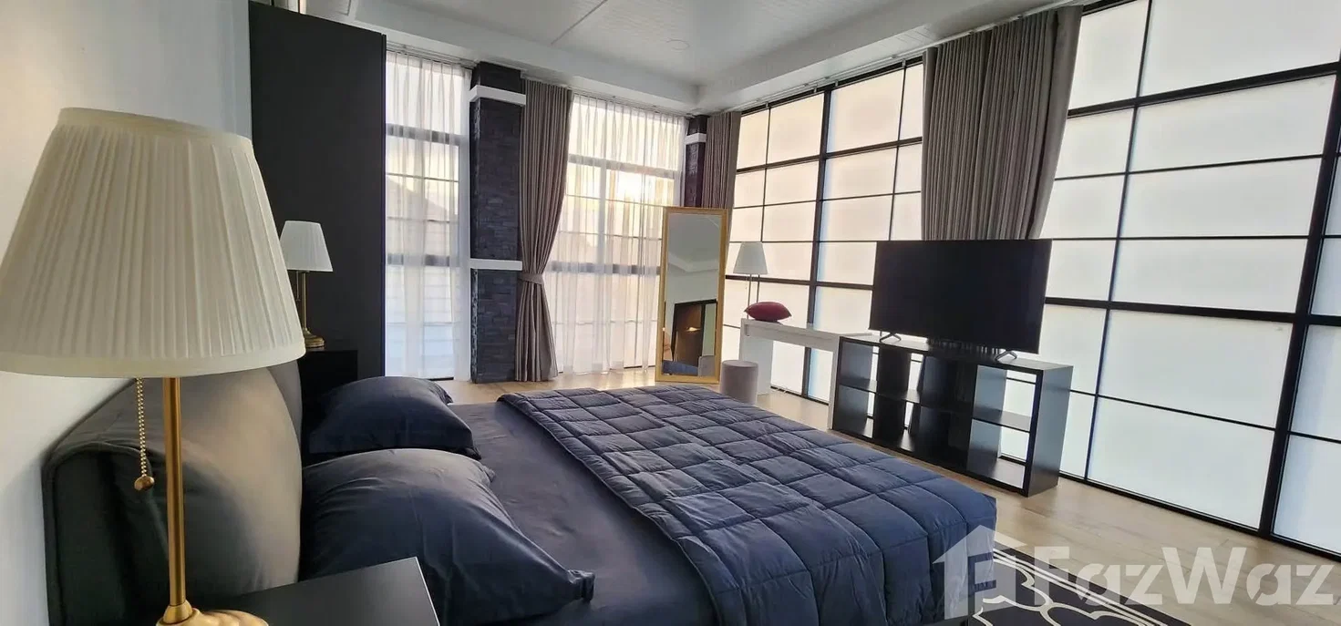 picture 5 bedrooms for Sale! 6647561 - 10/25