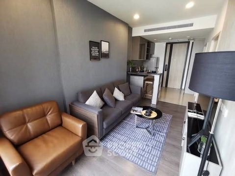 คอนโดชั้นสูง 1-BR Oka Haus Sukhumvit 36 ใกล้ BTS ทองหล่อ (ID 3157342)