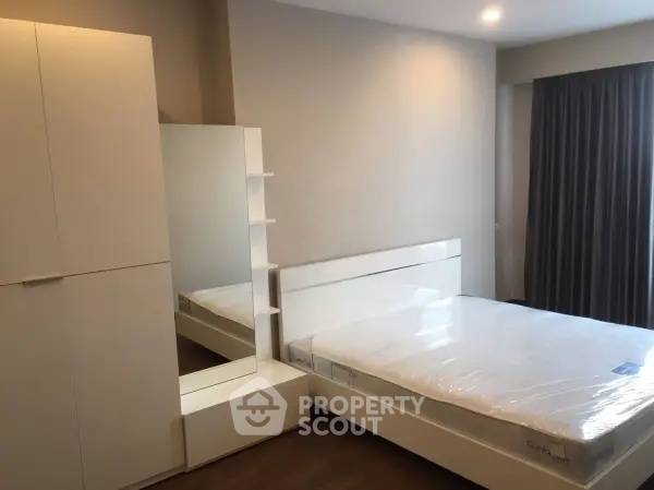 picture 62 Sqm 1-BR Condo At Supalai Prima Riva Rama 3 - Narathiwas (ID 2279064) - 4/8