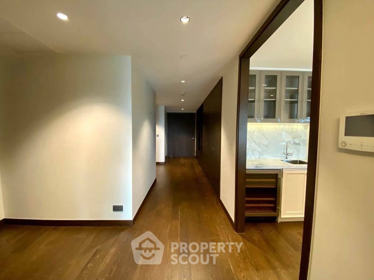 รูป คอนโด 3 ห้องนอน ขนาด 301 ตร.ม. Supreme Legend Condominium ใกล้ MRT คลองเตย (ID 3156901) - รูปที่ 5/19