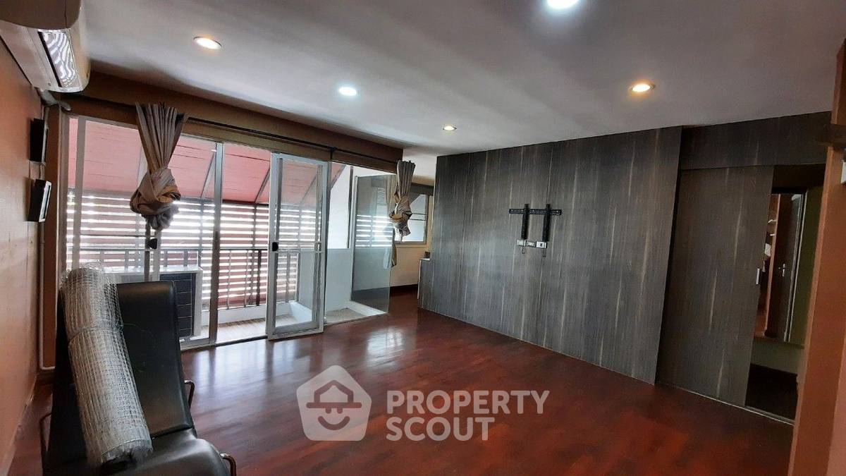 รูป บ้าน 5 ห้องนอน ขนาด 300 ตร.ม. ที่ Varatorn Ville สวนหลวง (ID 1301990) - รูปที่ 14/20