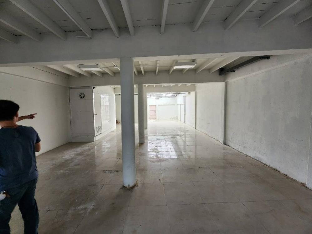 picture Shophouse for rent – ​​Pracha Songkhro Road, Huai Khwang, Ratchadaphisek - 8/12