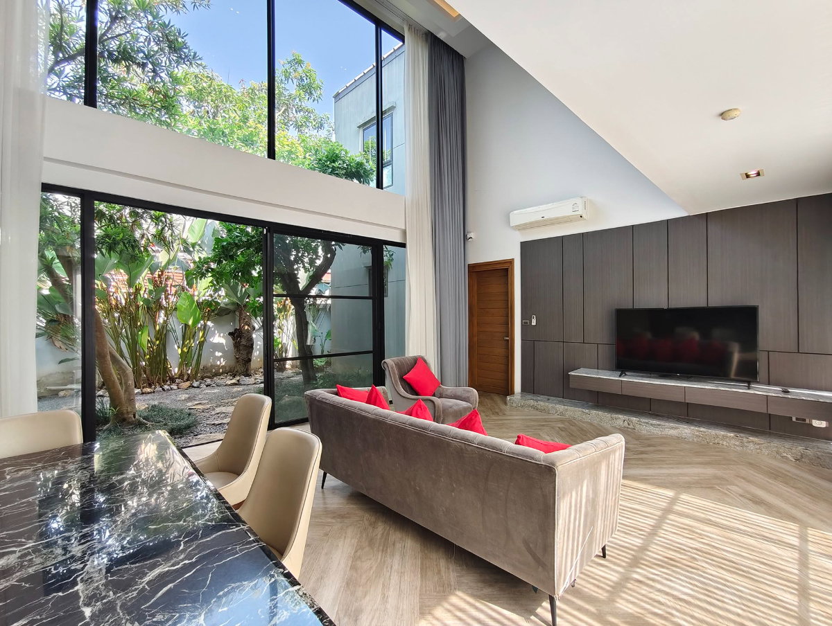 picture POOL VILLA, BAAN WANG TARN 2, Elegant 2-Storey Modern Contemporary Pool Villa. - 43/56