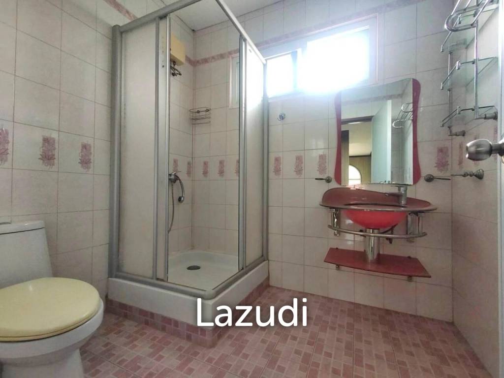 รูป ขายบ้าน 4 ห้องนอนไม่มีเฟอร์นิเจอร์ - รูปที่ 18/24