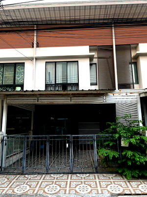 Townhouses for sale Bang Bua Thong Nonthaburi : Modern 2-Story Townhome for Sale 1.9 MB. – Modi Villa Project Prime Location near MRT Purple Line
