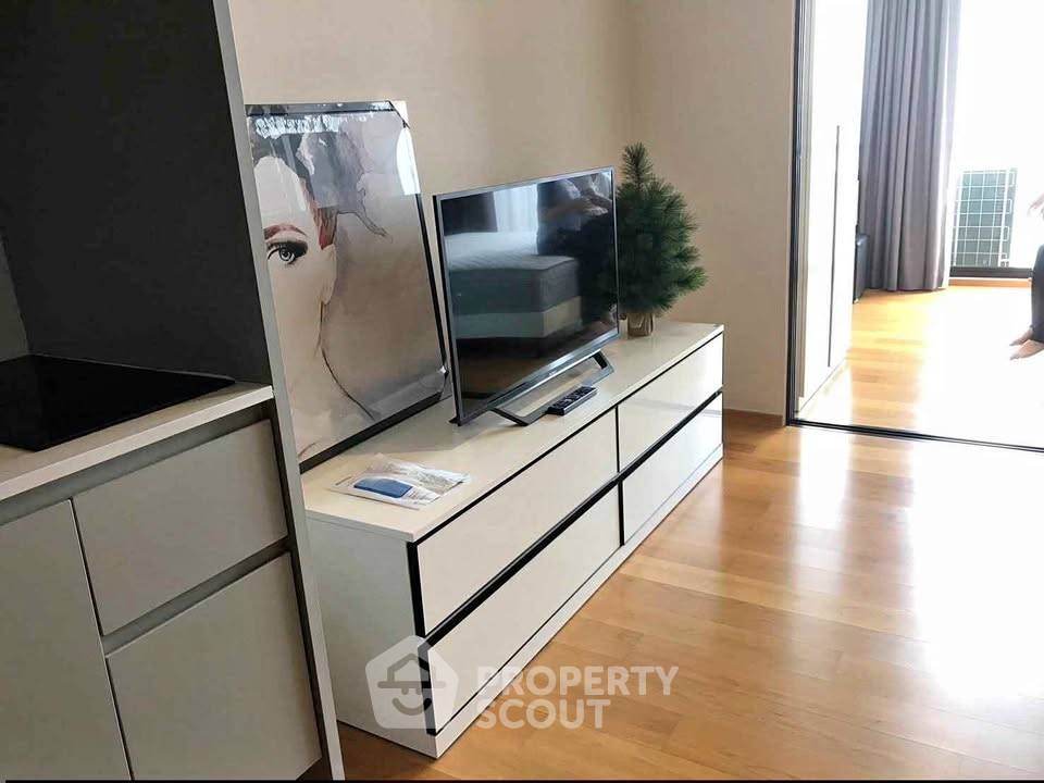 รูป คอนโด 1 ห้องนอน Noble Revo Silom ใกล้ BTS สุรศักดิ์ 200 เมตร (ID 3157057) - รูปที่ 1/7