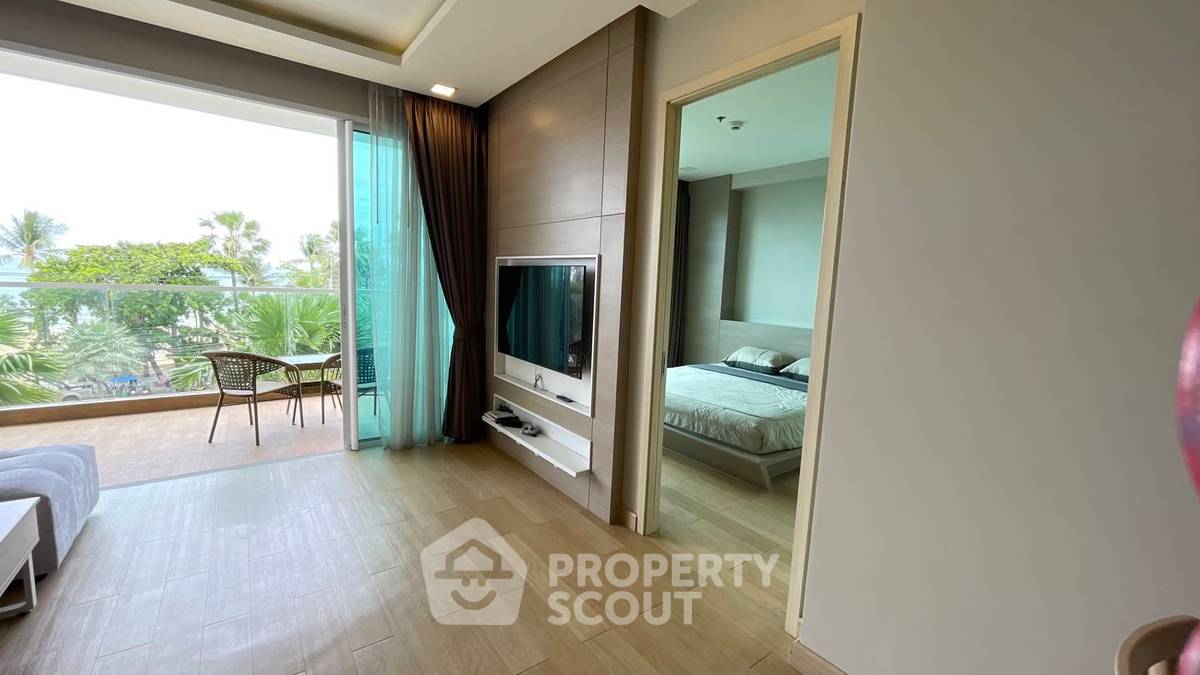 picture 2-BR Cetus Beachfront Condo, 85 Sqm, Jomtien Beach (ID 3156892) - 7/22