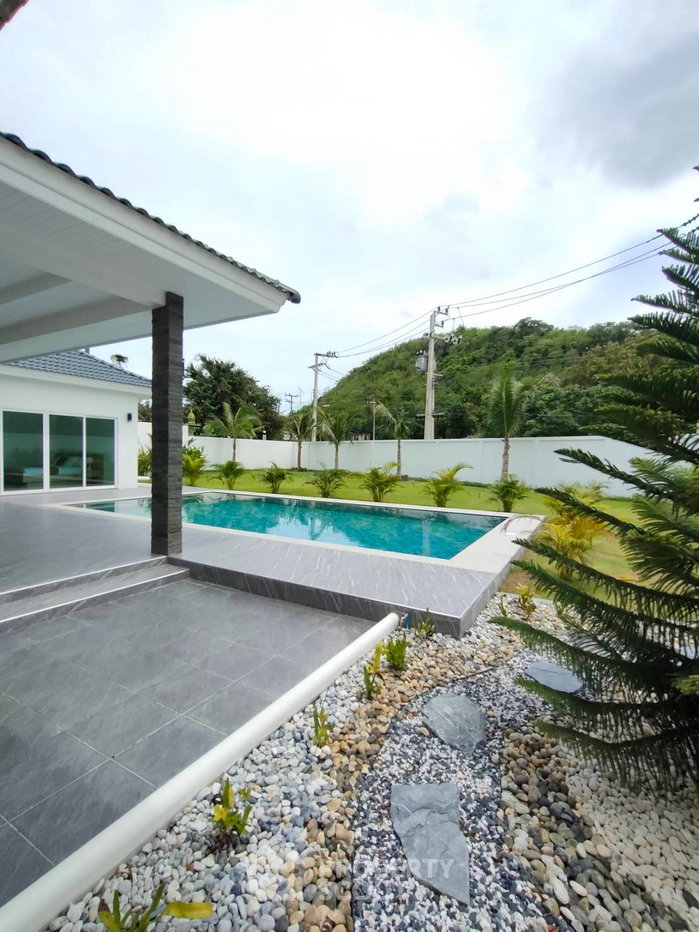 picture Pet-Friendly 3-Bedroom Villa At Baan Phudara Hua Hin (ID 3156981) - 39/40