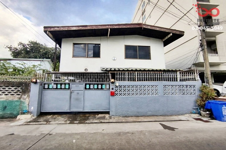 รูป ขายที่ดินพร้อมบ้าน 50 ตร.ว. ถนนสุทธิสารวินิจฉัย ซอยอินทามระ 8 พญาไท ใกล้ทางด่วน - BTS สะพานควาย - รูปที่ 2/10