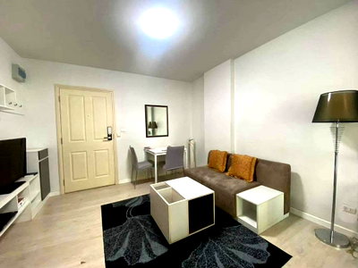 Condos for rent 700 Year Sports Arena Chiang Mai : Condo for Rent: D Condo Sign size  30 sq.m. 2th Floor
