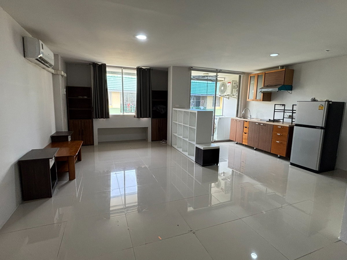 รูป ปล่อยเช่า ห้องใหญ่ คอนโดพาร์คแลนด์ บางนา - รูปที่ 1/8