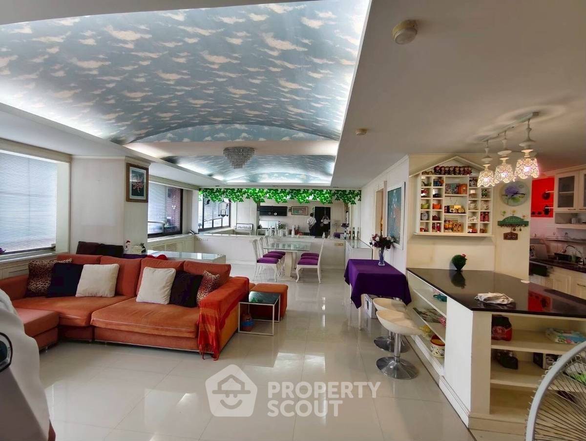 picture Spacious 1-BR 96 Sqm For Rent At Royal Nine Residence (ID 2812419) - 4/11