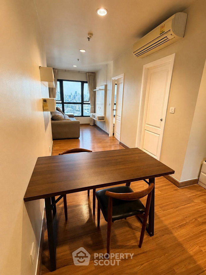 picture 1-BR Condo At The Crest Phahonyothin 11 Near BTS Ari (ID 3156003) - 5/16