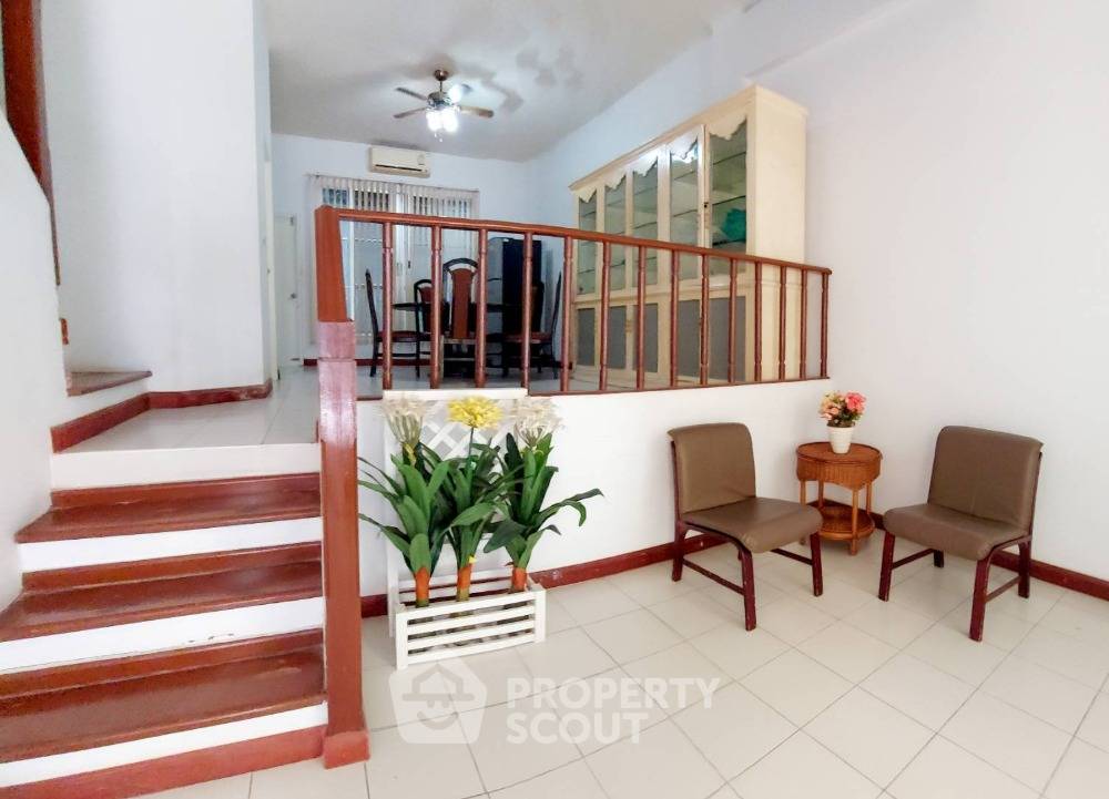 รูป ทาวน์เฮาส์ 3 ห้องนอน 263 ตร.ม. Baan Klang Muang The Paris Rama 9-Ramkamhaeng ARL หัวหมาก (ID 1417160) - รูปที่ 4/16