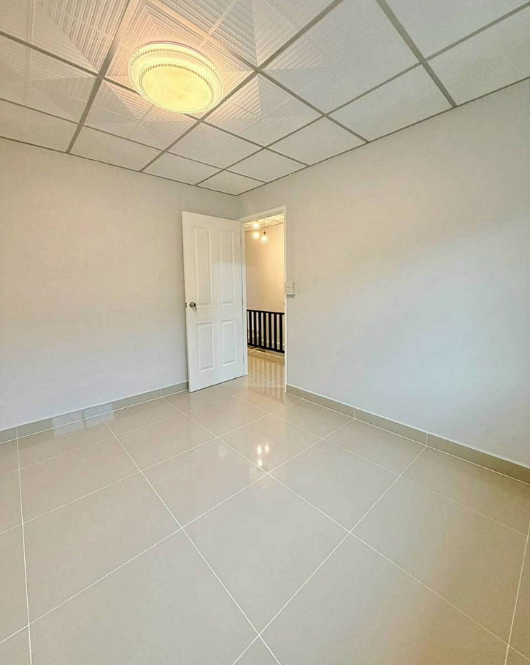 รูป บ้านสวย  4 ห้องนอน มีระเบียงหน้าบ้าน  #หมู่บ้านจันทิมา ธานี บางใหญ่  ใกล้เซ็นทรัล เวสเกต - รูปที่ 18/24