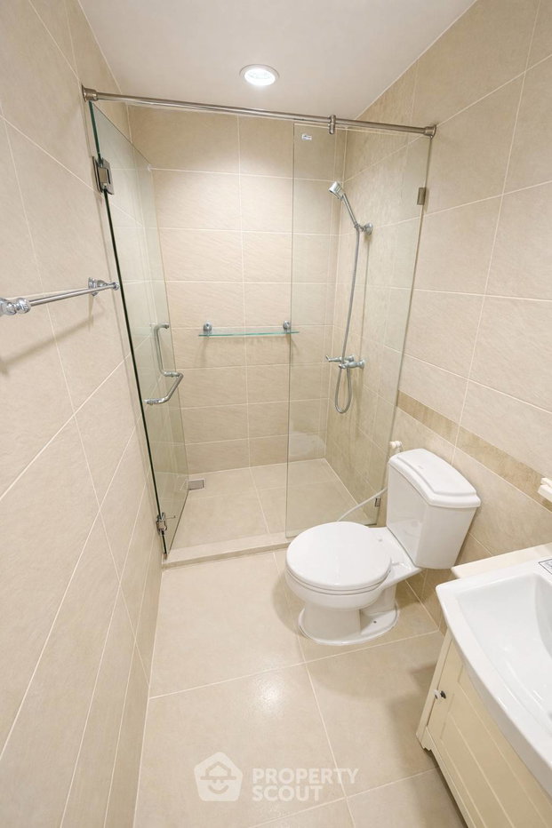 picture 1-BR Condo At The Crest Phahonyothin 11 Near BTS Ari (ID 3156003) - 11/16