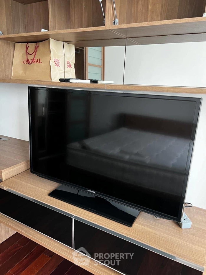 picture Pet-Friendly 26th-Floor 1-BR Circle Condominium Near MRT Phetchaburi (ID 1709378) - 7/14