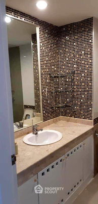 คอนโดให้เช่า : คอนโด 2 ห้องนอน ขนาด 120 ตร.ม. ที่ Icon 3 Condominium ทองหล่อ (ID 494490)