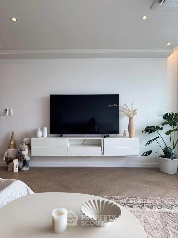 picture 3-BR Condo At D.S. Tower 2 Sukhumvit 39 Near MRT Sukhumvit (ID 3157438) - 33/36