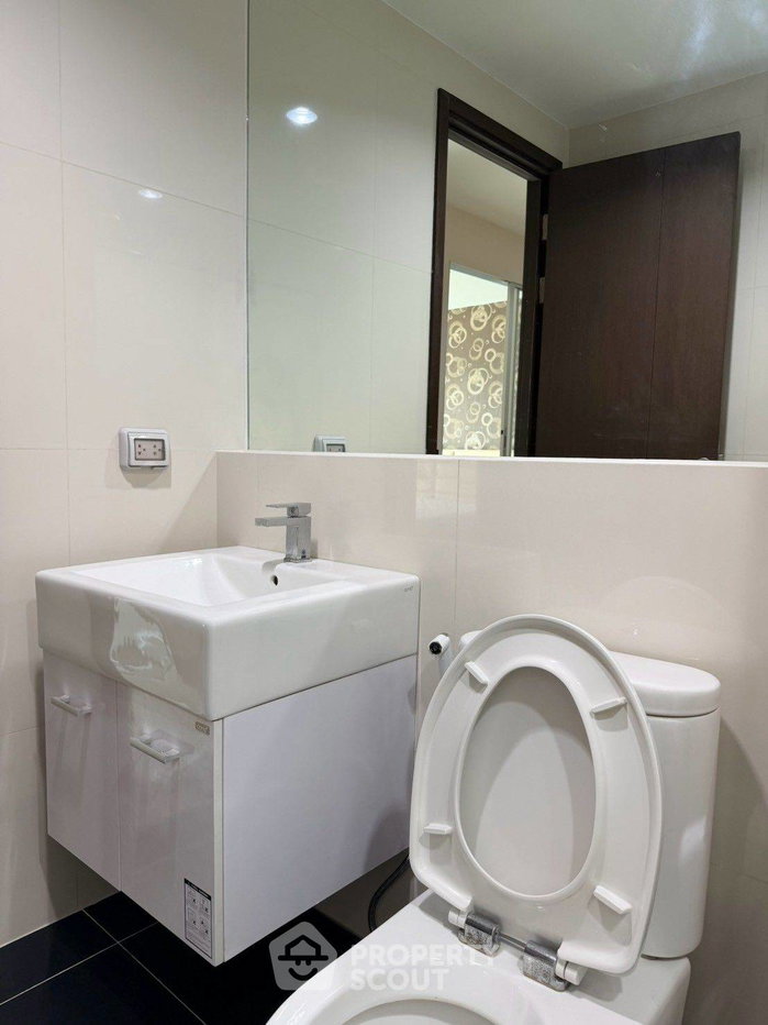 รูป ชั้น 17 คอนโด 1 ห้องนอน Rhythm Sathorn-Narathiwas ใกล้ BTS ช่องนนทรี (ID 3157672) - รูปที่ 9/10