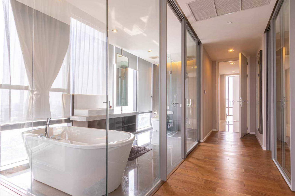 รูป LTHC16028 - Duplex Condo for Rent Sathorn | The Bangkok Sathorn | 122 sq.m. | 2 Bed 2 Bath | BTS Surasak | 150K | คอนโดดูเพล็กซ์ให้เช่า สาทร - รูปที่ 5/10