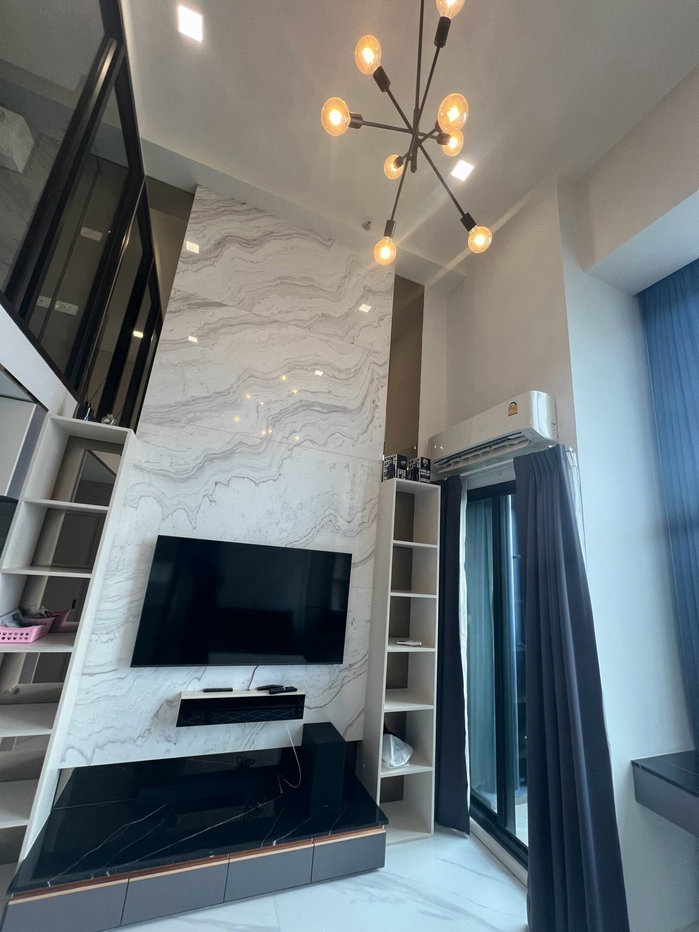 รูป 🛋️💗 ห้องDuplex แบ่งเป็นสัดส่วน เฟอร์นิเจอร์สวยมาก 💗🛋️The Rich Rama 9 - Srinakarin ID LINE: @471ovhib 📲 - รูปที่ 3/7