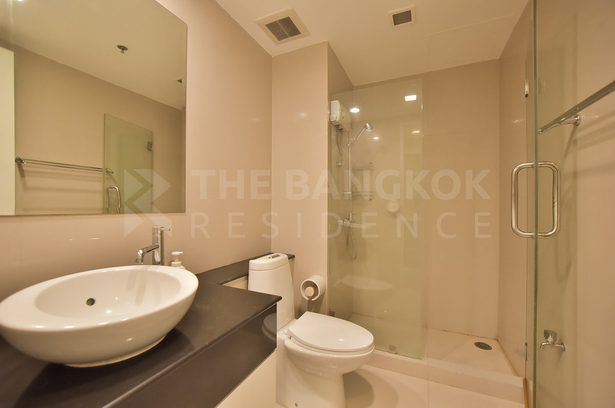 picture Nusasiri Grand Condo Comfortable and Ready to Move-in near BTS Ekkamai - 6/10