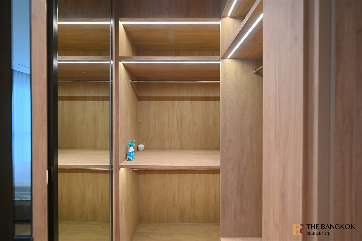 picture The Address Asoke Move-in Ready, Just Bring Your Stuff near MRT Phetchaburi Station - 3/10