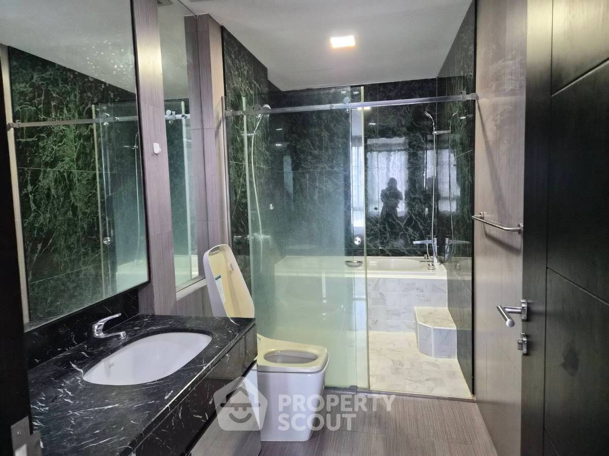 รูป คอนโด 2 ห้องนอน 110 ตร.ม. ที่ Villa Sikhara Condominium ย่านพร้อมพงษ์ (ID 3161519) - รูปที่ 13/13