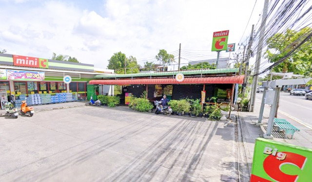 รูป ซอยมิสทีน ที่ดินถมแล้ว1 ไร่ ติดถนนราษฎร์พัฒนา ใกล้กรมที่ดินบึงกุ่ม 900 ม.รพ.รามคำแหง2  400 ตร.ว.  พื้นที่สีเหลือง ย.3 - รูปที่ 6/8