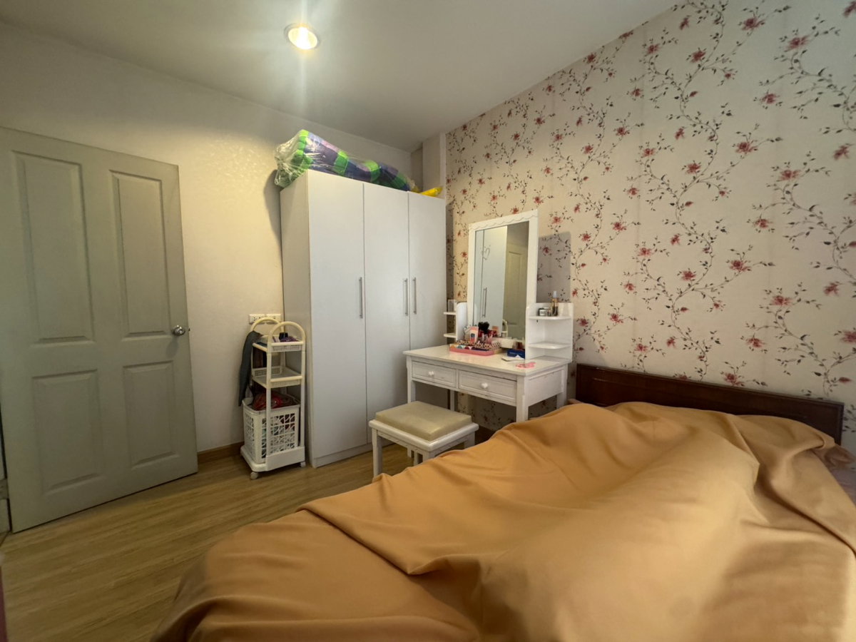 รูป [ขาย] ทาวน์โฮม 3 ชั้น The Royal Vienna รัชวิภา 5.95ล้าน 3 นอน 3 น้ำ พร้อมอยู่ โทร 0882246885 line: Tiitletitle - รูปที่ 31/39