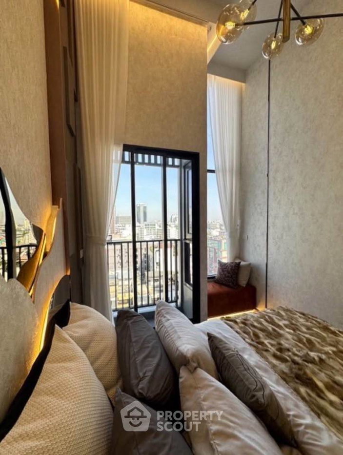 picture 200m To MRT Huai Khwang | 2-BR SOHO Bangkok Ratchada For Sale (ID 3159979) - 13/16