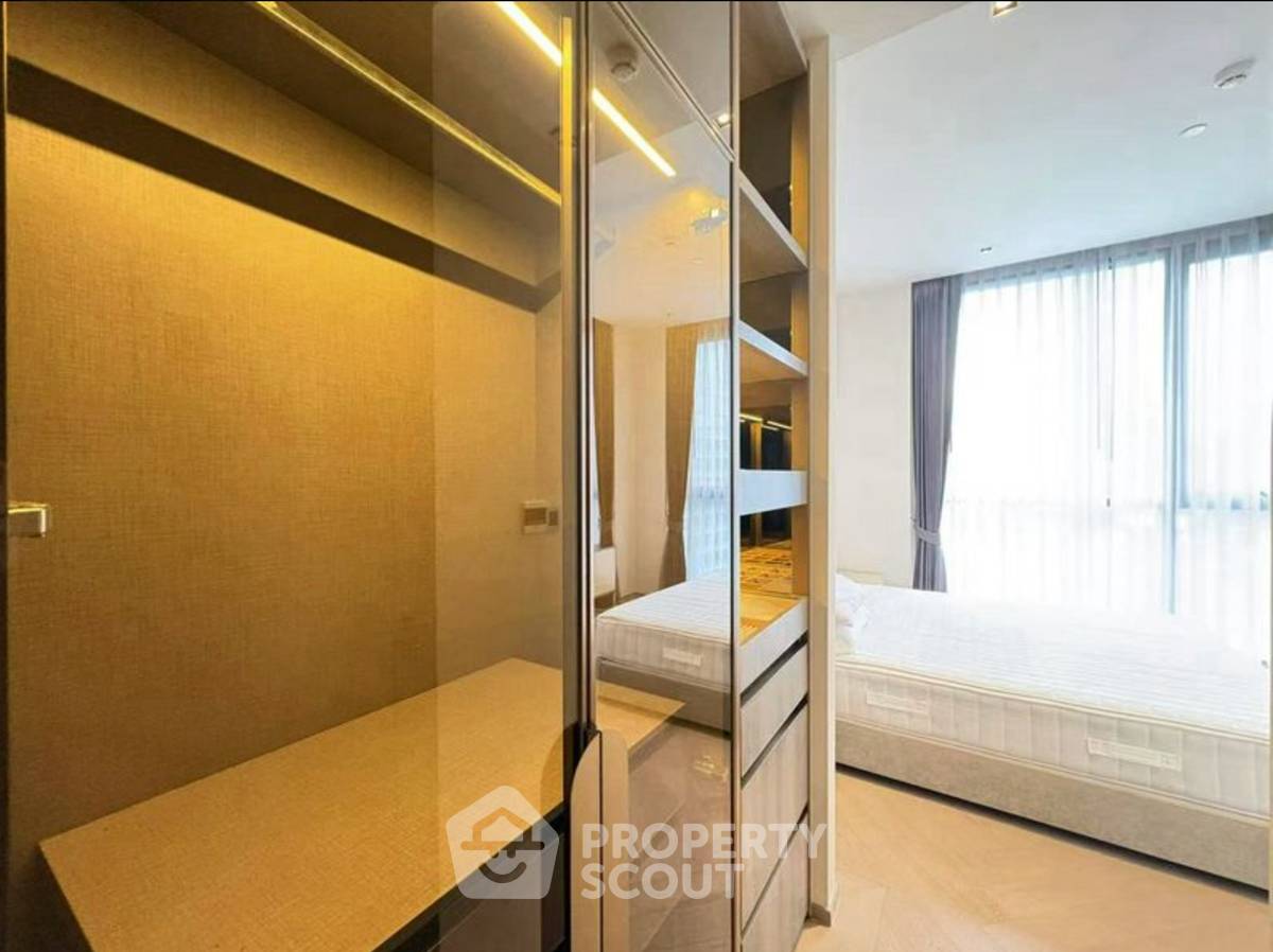 picture 1-BR Condo At The Reserve Sathorn, Walk To BTS Sala Daeng (ID 3124702) - 8/11