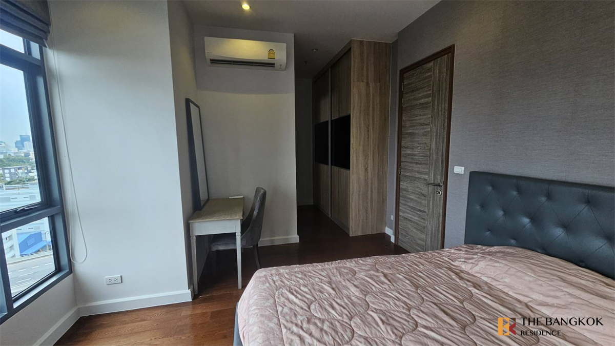 picture High-potential Location, Not as Expensive as You Think Mayfair Place Sukhumvit 50 - 3/10