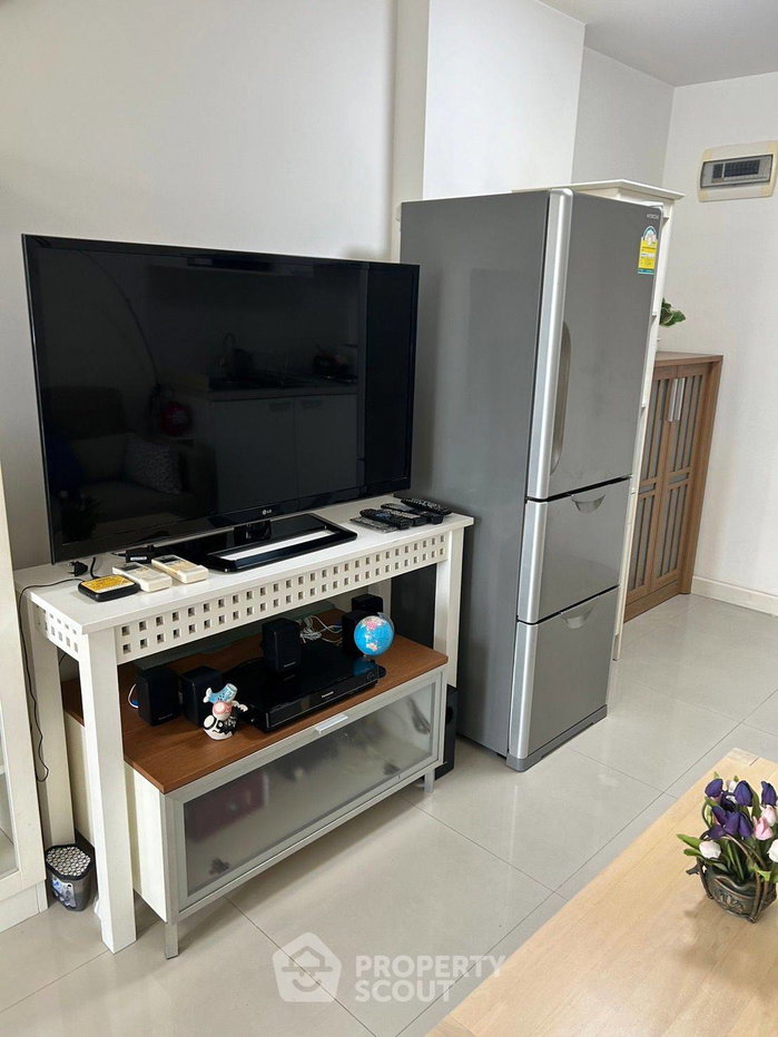 picture 1-BR Condo At The Clover Thonglor Residence Near BTS Thong Lor (ID 1909098) - 8/20
