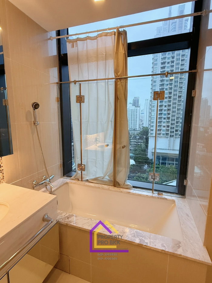 picture ð Modern Spacious 2-Bedroom with Stunning City Views | Circle Living Prototype (Circle 2) â Near MRT Phetchaburi - 8/24