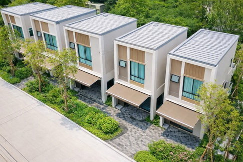 MEGA Bangna 1.9 km. 4 air conditioners, 2-story detached house, 3 bedrooms, Sukhumvit-Bangna 3, Muang Kaew Golf Course 600m. IKEA Bangna 1.7 km.