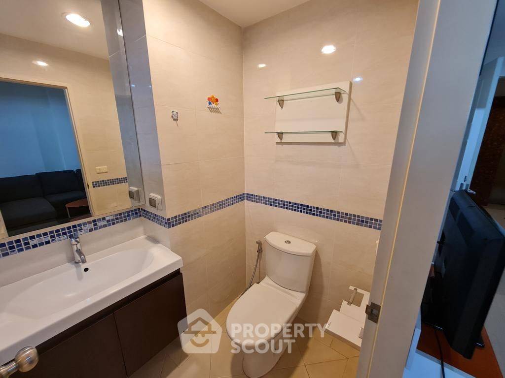 picture 200m To BTS Phra Khanong | 1-BR Life @ Sukhumvit 67 (ID 894622) - 2/10