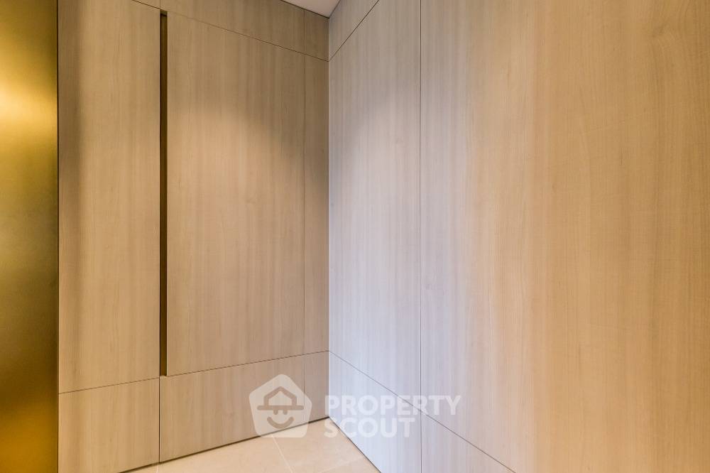 picture 2-BR 126 Sqm Condo At Baan Sindhorn, 400m to BTS Ratchadamri (ID 1864134) - 33/48