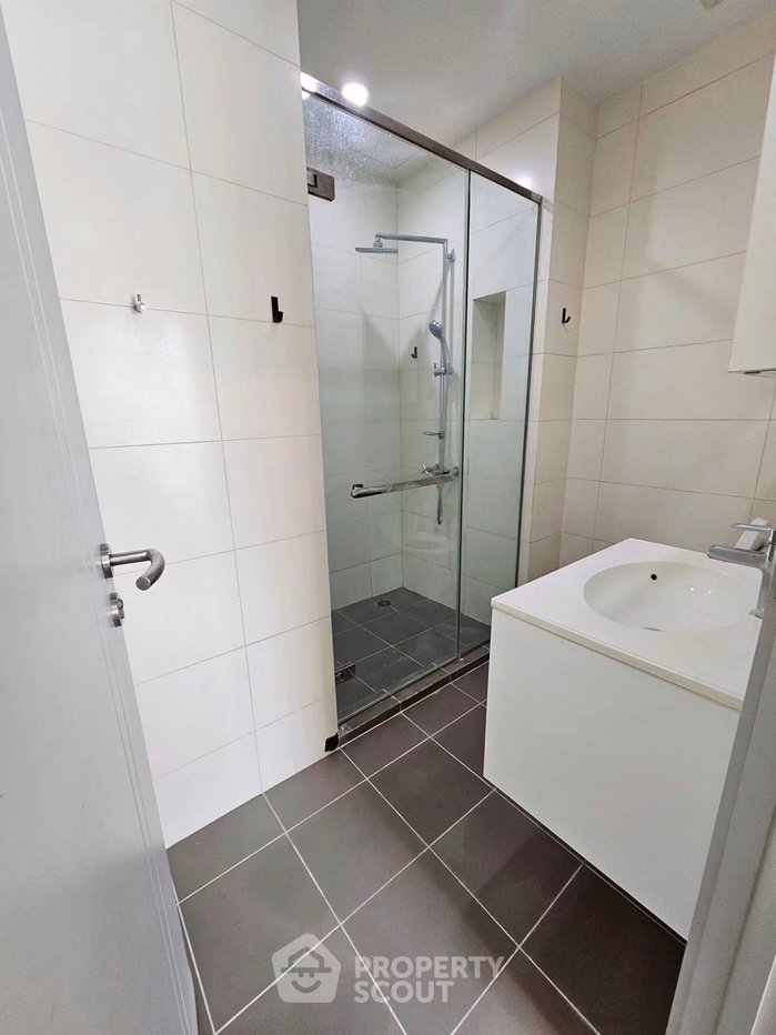 picture 15th-Floor 1-BR Wyne By Sansiri, BTS Phra Khanong (ID 3159879) - 3/9